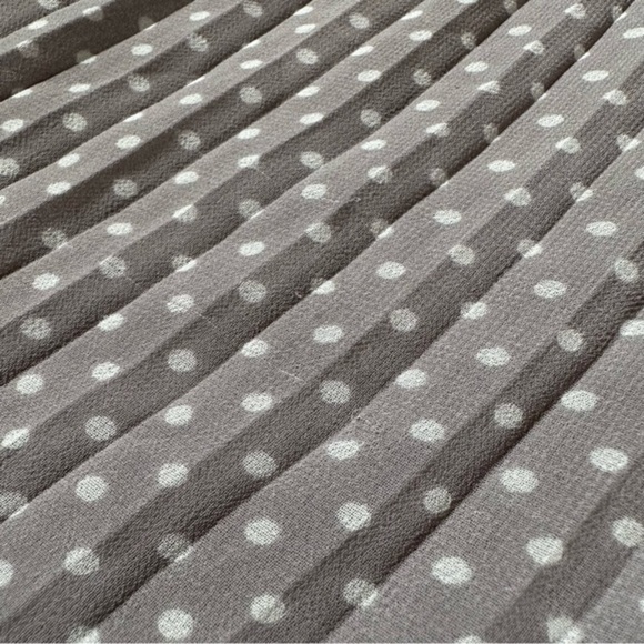 Smart‎ Set Pleated Mini Skirt Grey with White Polka Dots Cute Coquette Girl - Picture 6 of 14